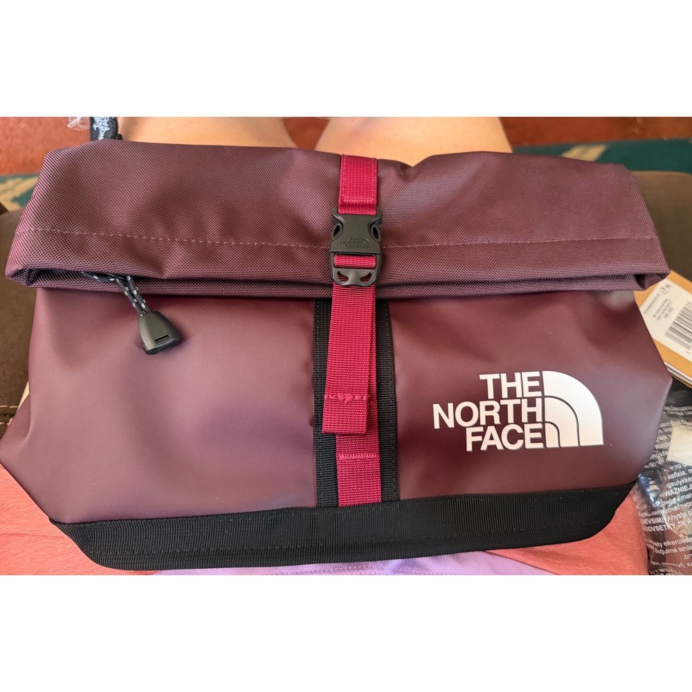 The North Face Base Camp Shoulder Bag Deep Burgundy NF0A8BK6 Crossbody Messenger